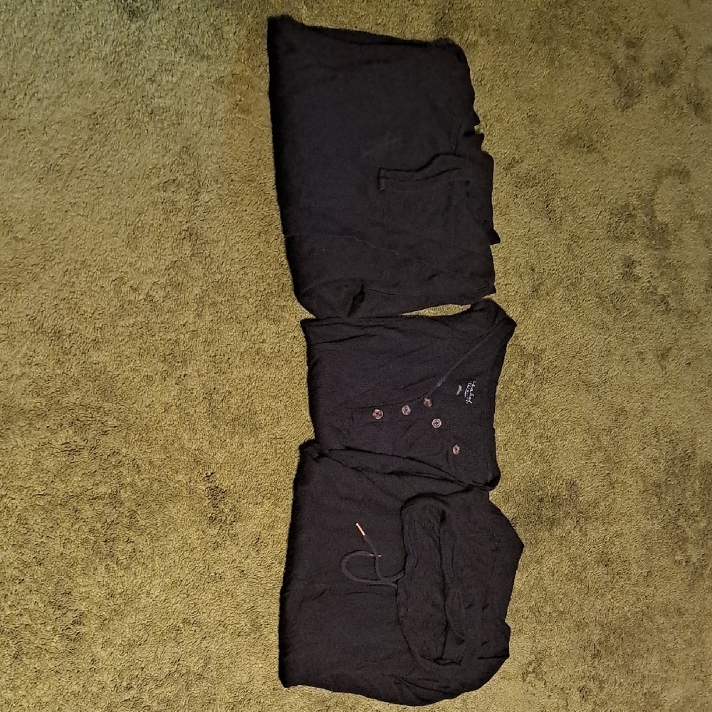 Maternity Isabel Black Shirts Large.